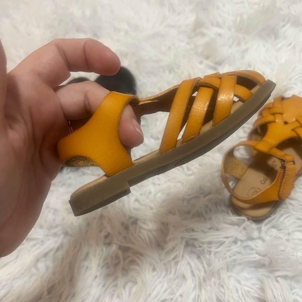 Kids Multi-Color Shoe Set - Picture 8 of 14